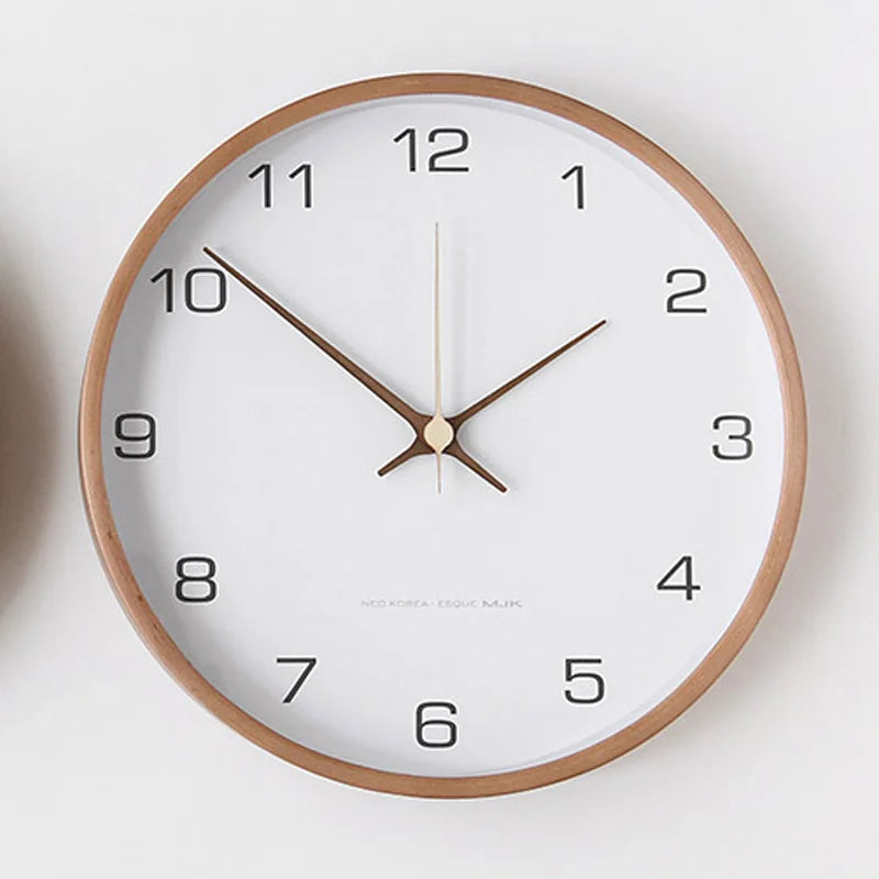 Niki | Wall Clock Made of Wood and Glass
