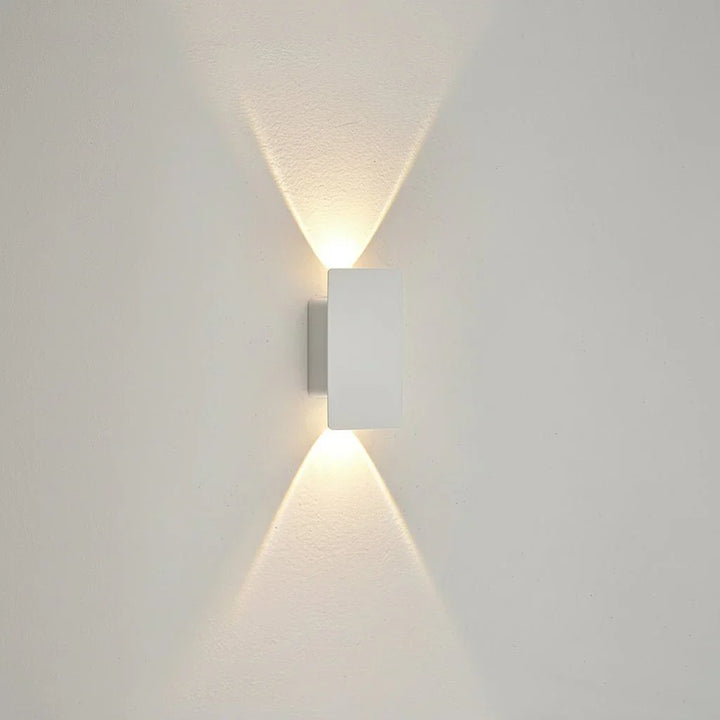 OUTGLOW – Waterproof LED Aluminum Wall Light for Indoor &amp; Outdoor