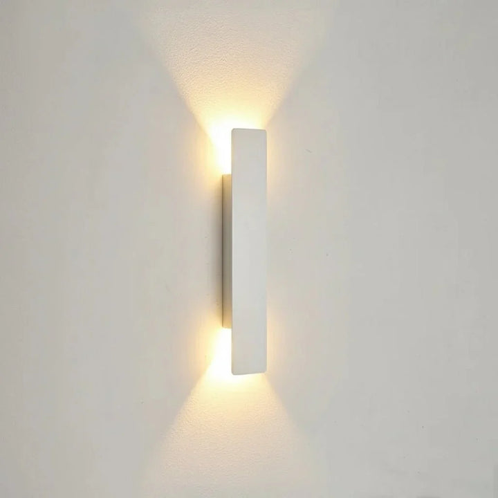 OUTGLOW – Waterproof LED Aluminum Wall Light for Indoor &amp; Outdoor