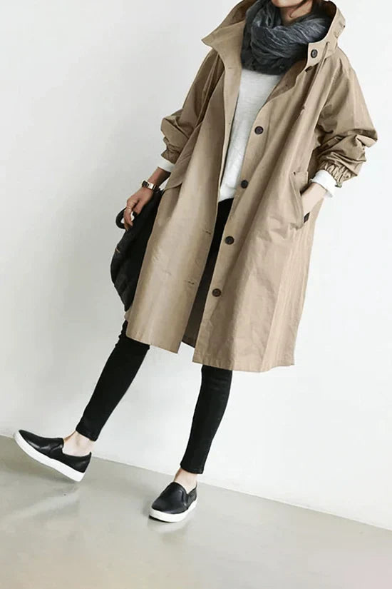 Oversized Waterproof Windbreaker Jacket – Lightweight, Practical and Elegant