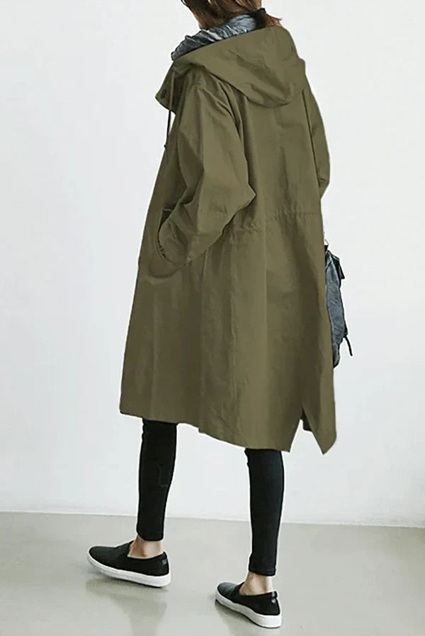 Oversized Waterproof Windbreaker Jacket – Lightweight, Practical and Elegant