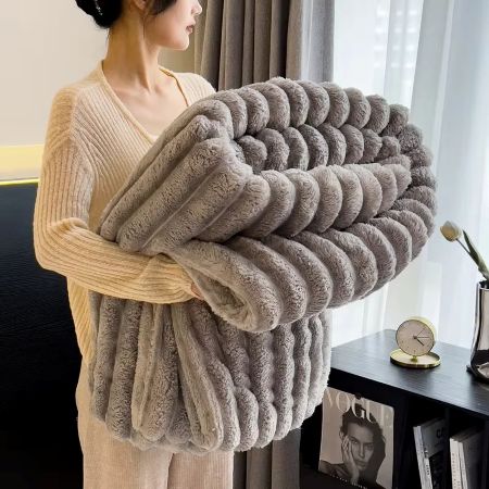 Plush Faux Fur Throw Blanket