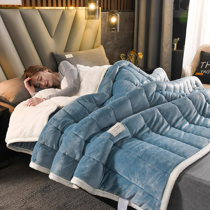 Plush Fleece Blanket | Extra Warm, Non-Electric &amp; Machine Washable