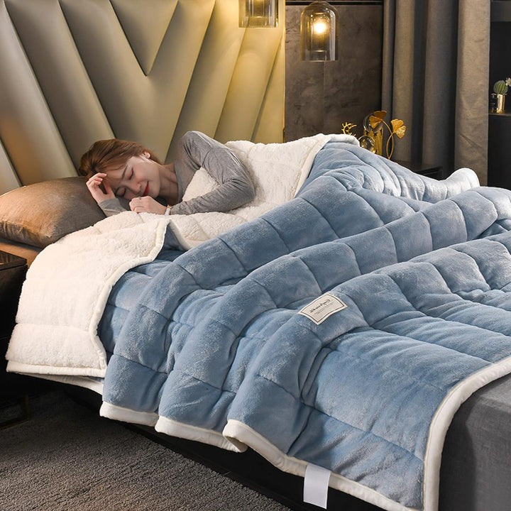 Plush Fleece Blanket | Extra Warm, Non-Electric &amp; Machine Washable