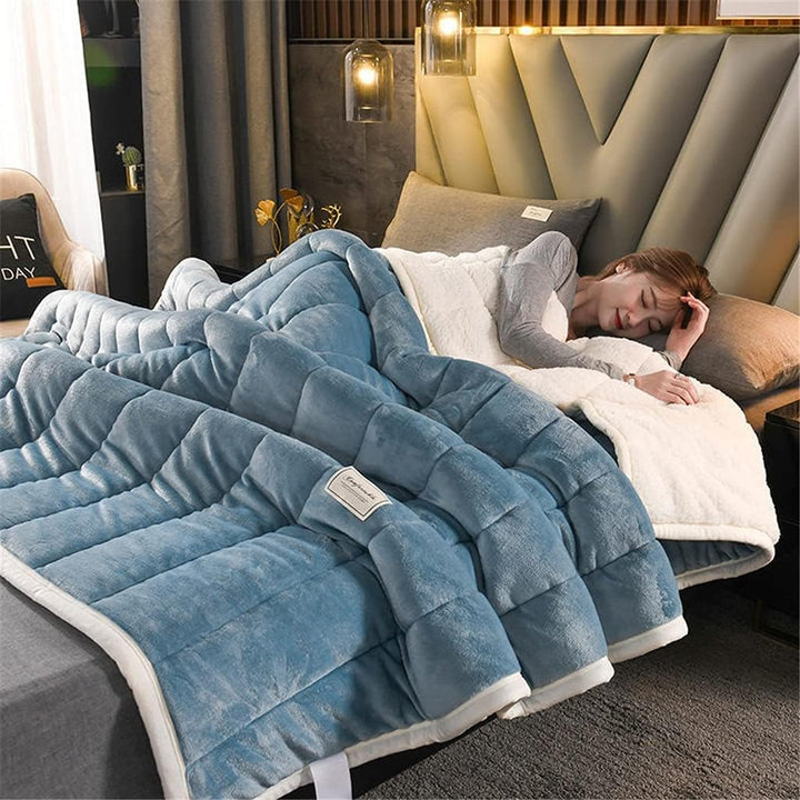 Plush Fleece Blanket | Extra Warm, Non-Electric &amp; Machine Washable