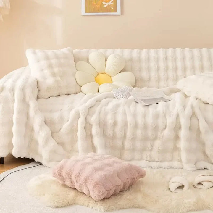 Plush Throw for a Cozy Interior