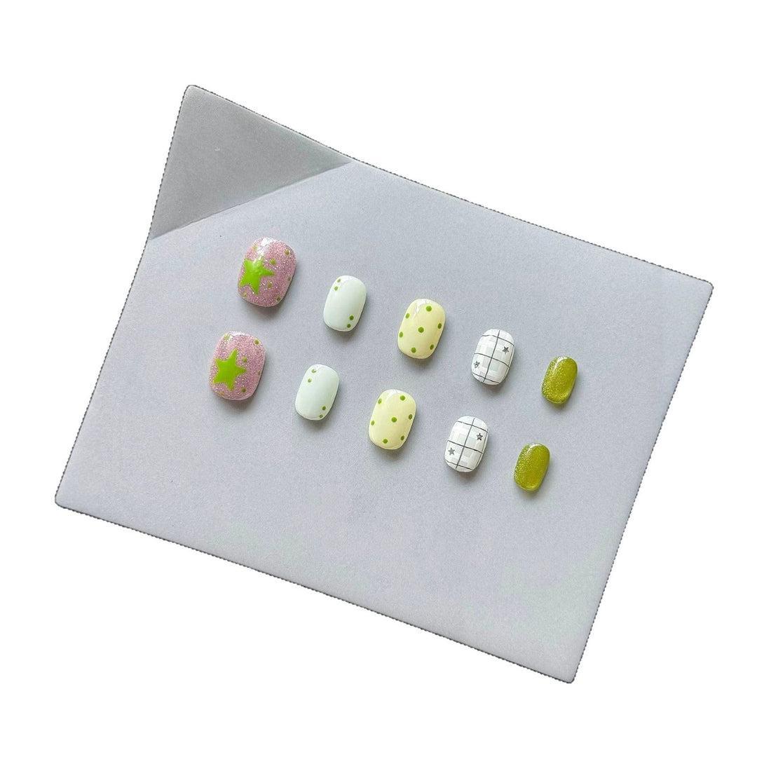 Press-On Nail Art Set with Patterns and Glitter Accents