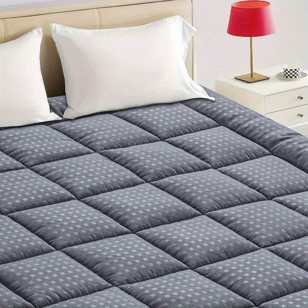 Quilted Pillow-Top Cooling Mattress Pad – Breathable and Fluffy Deep-Pocket Mattress Cover