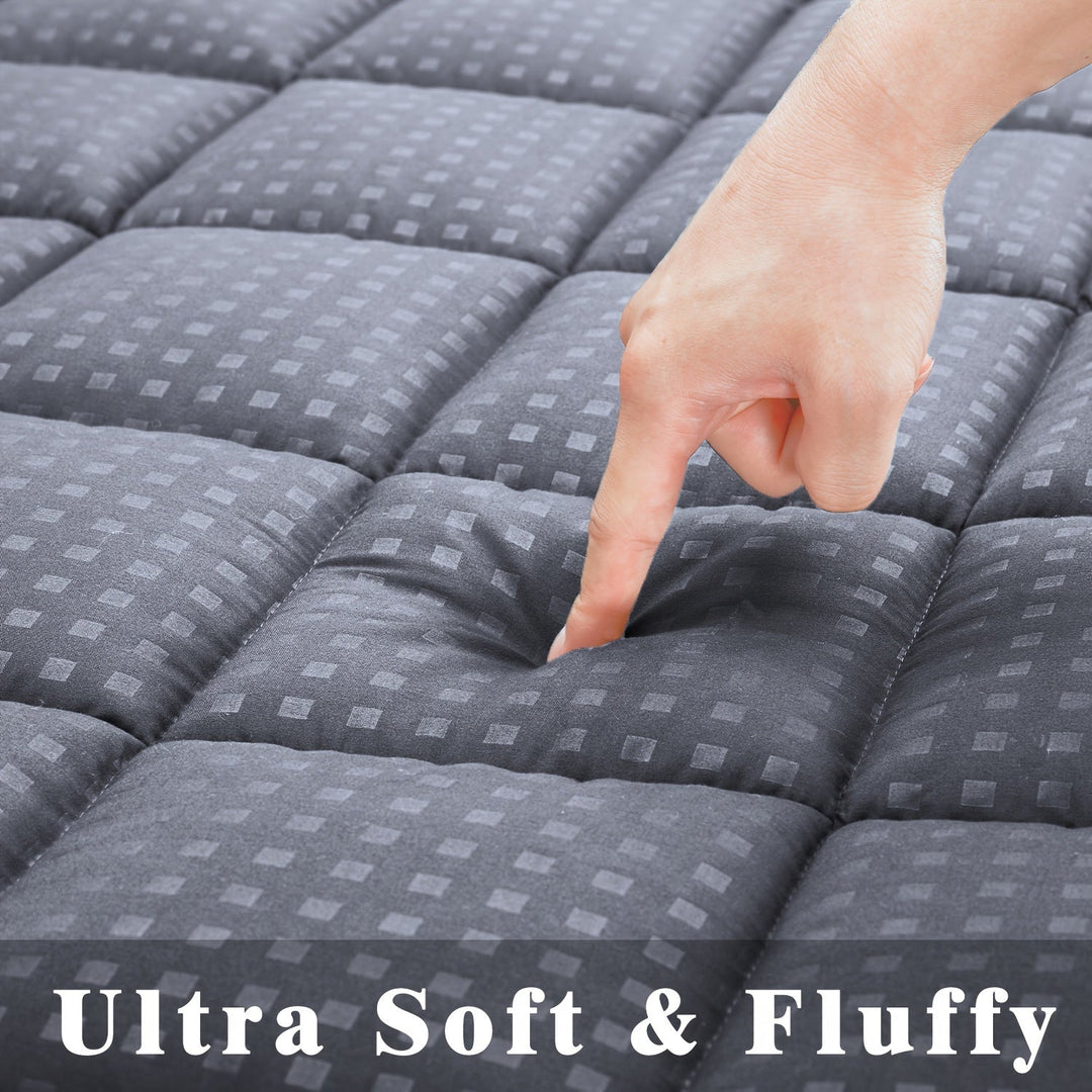 Quilted Pillow-Top Cooling Mattress Pad – Breathable and Fluffy Deep-Pocket Mattress Cover