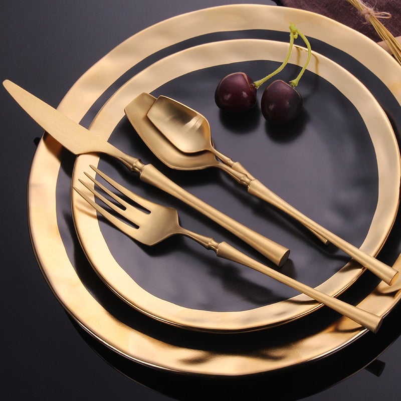 Royal Venetian Cutlery Set