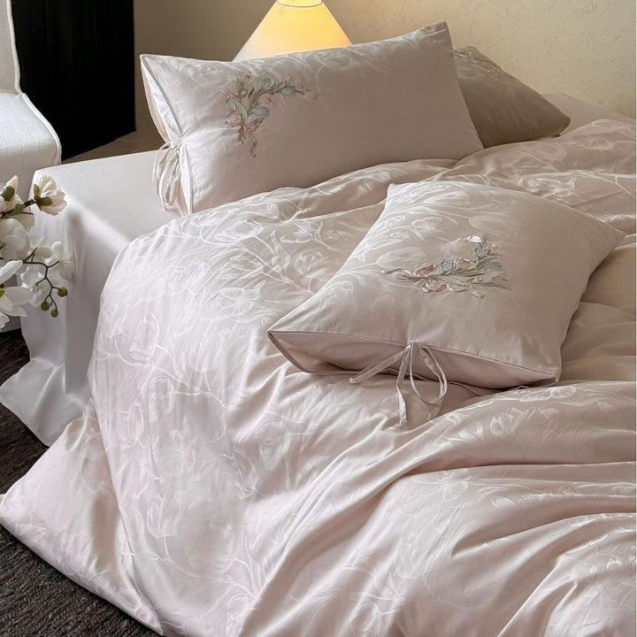 Satin Bedding Set with Floral Jacquard Texture and Fine Floral Embroidery