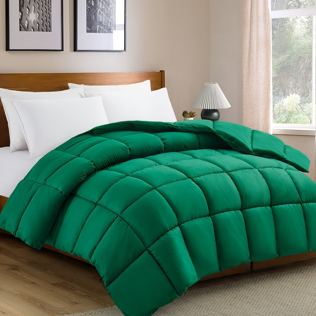 Soft and Lightweight Quilted Comforter – Year-Round Comfort and Warmth for Restful Sleep