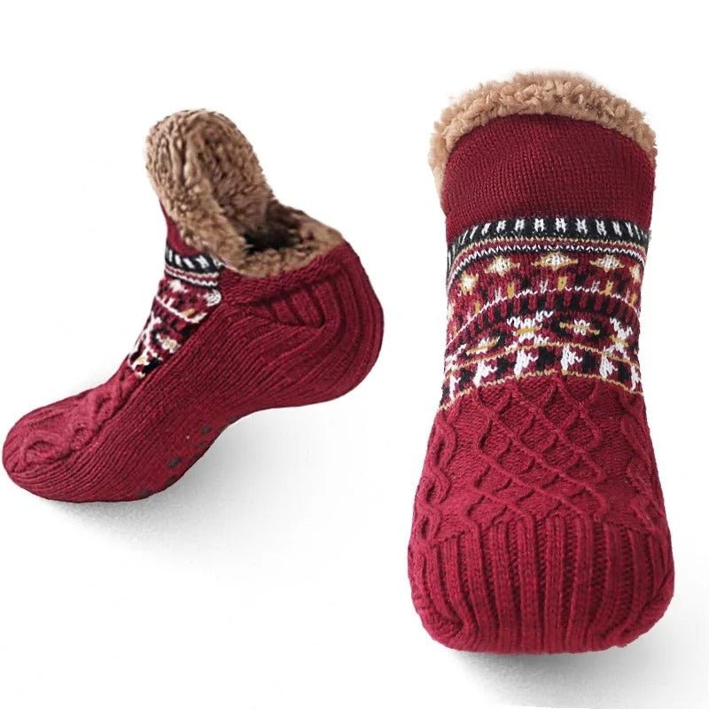SOFTTRAX – Ultra-soft, non-slip socks for warm &amp; cozy indoor comfort