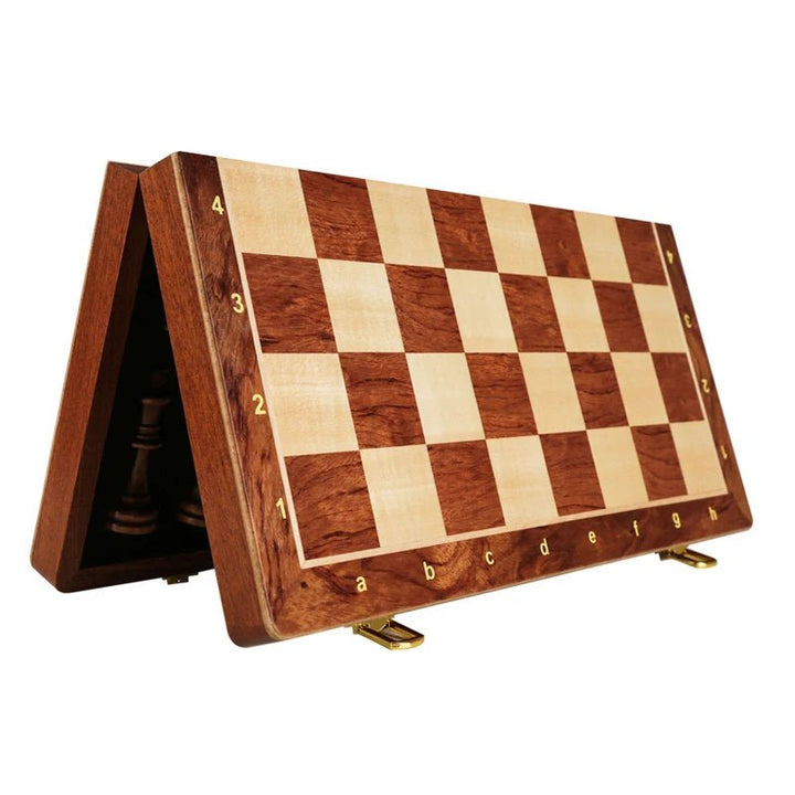 STRATEGIQON – Premium chess set made of wood with classic, foldable walnut wood board