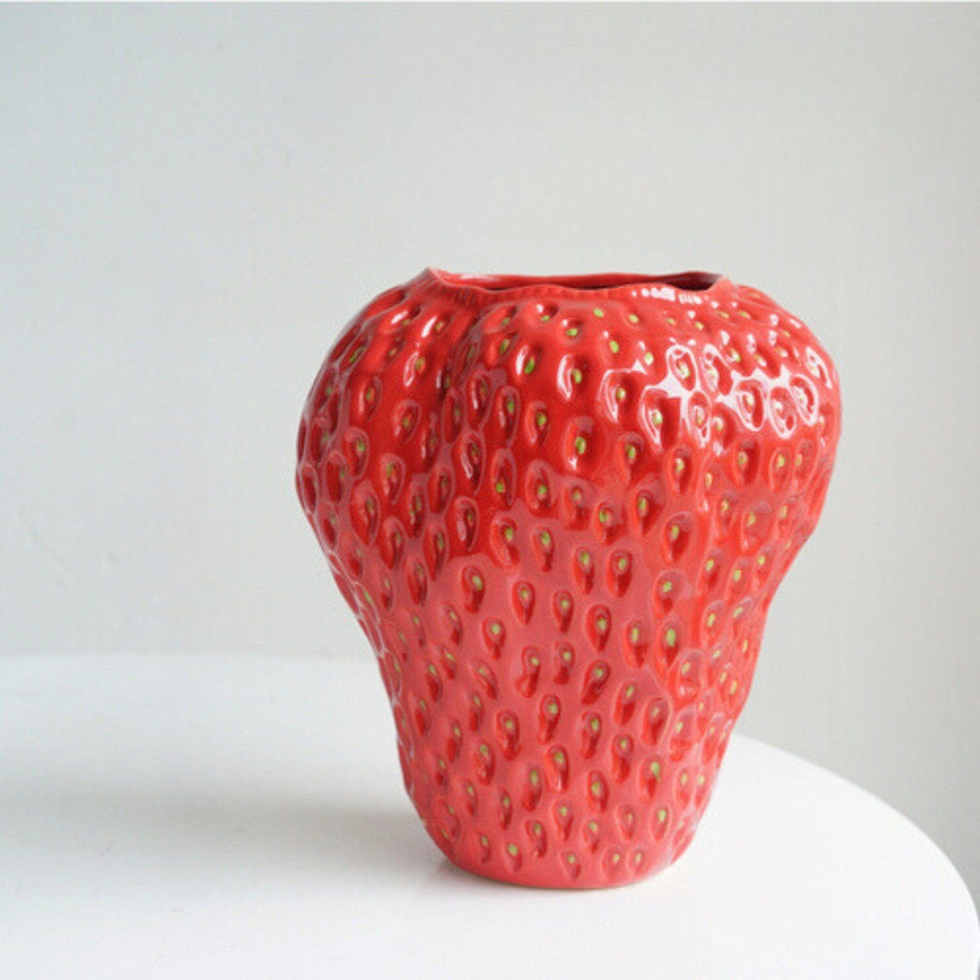 Strawberry-Shaped Ceramic Decorative Vase for Flowers and Table Decor