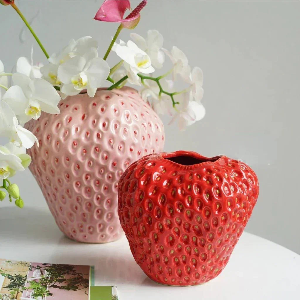 Strawberry-Shaped Ceramic Decorative Vase for Flowers and Table Decor