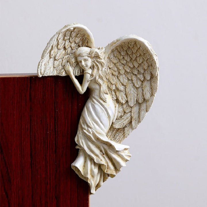 Sweet Angel Door Frame Corner Figurine