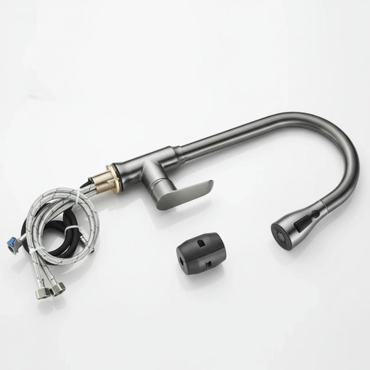 SWIVELUX – Elegant kitchen faucet with pull-out function and 360° rotation