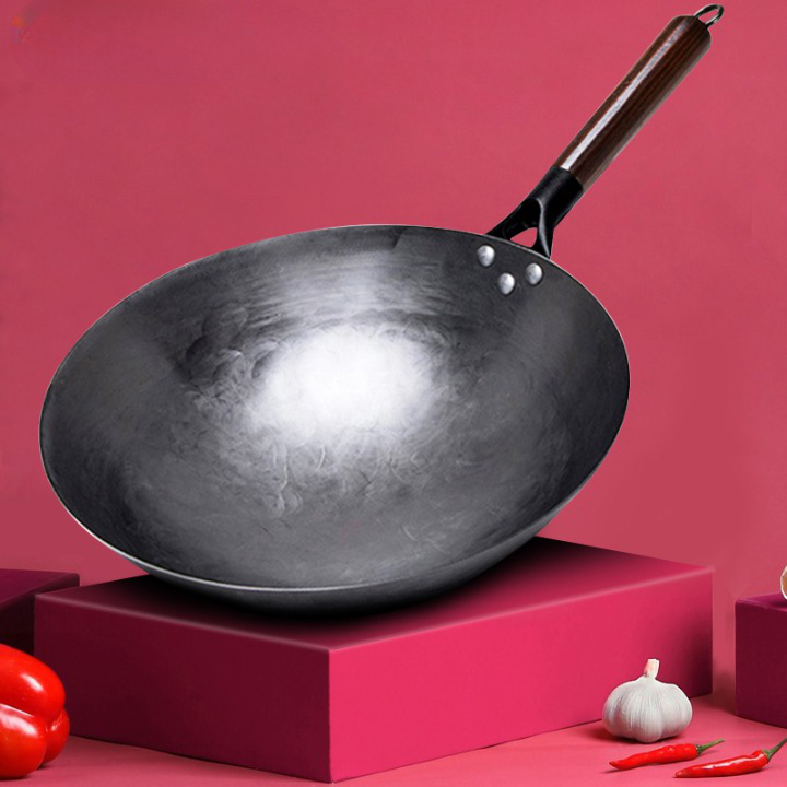 Traditional Hand-Forged Iron Wok Pan