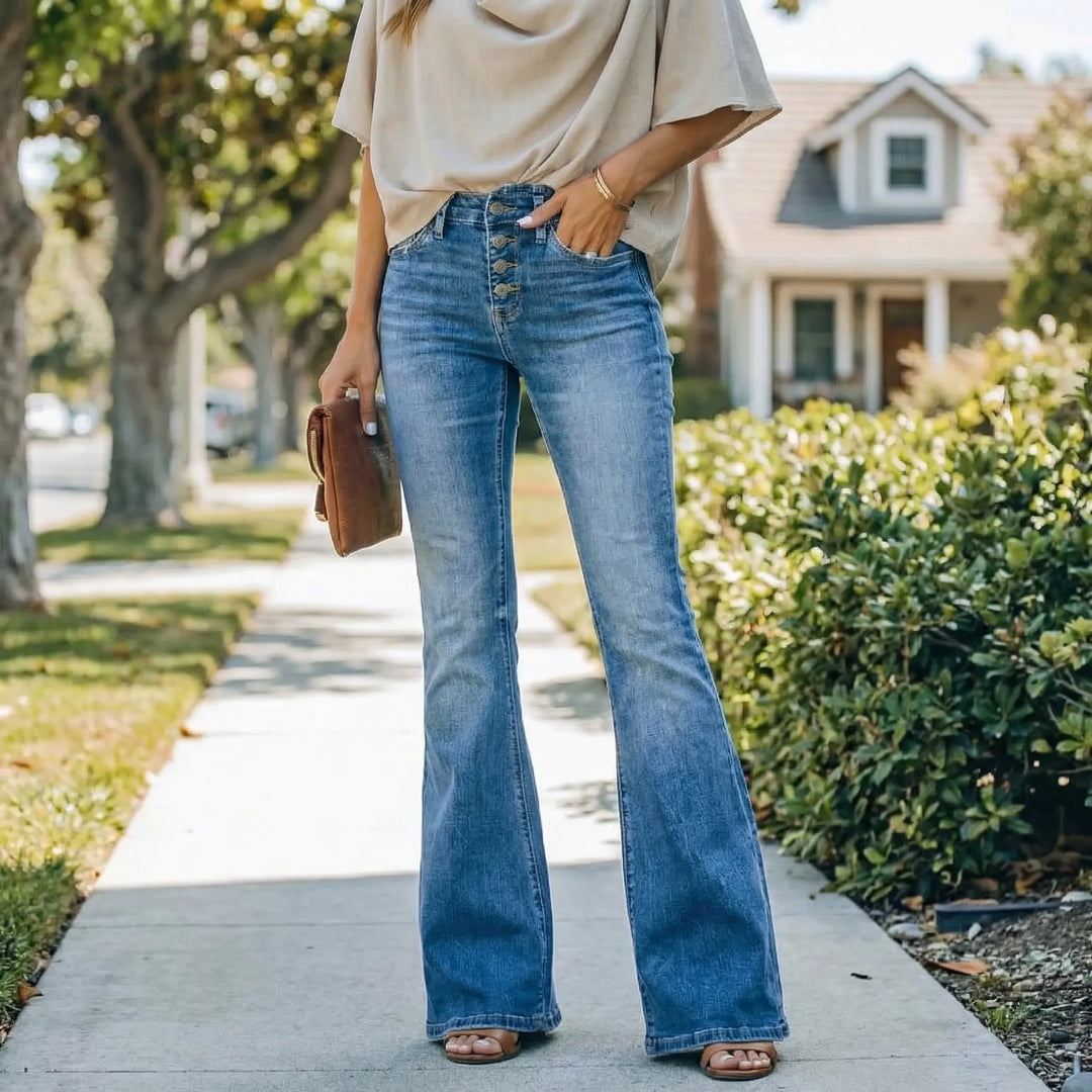 Vintage-Inspired Flare-Leg Jeans - Elisa