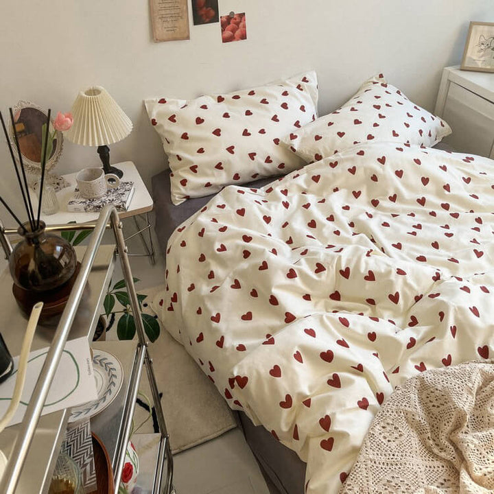 Vintage Red Heart Bedding Set